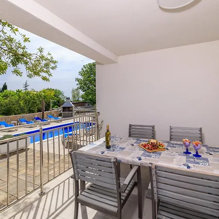 Villa Volta Lm Kras Exterior photo