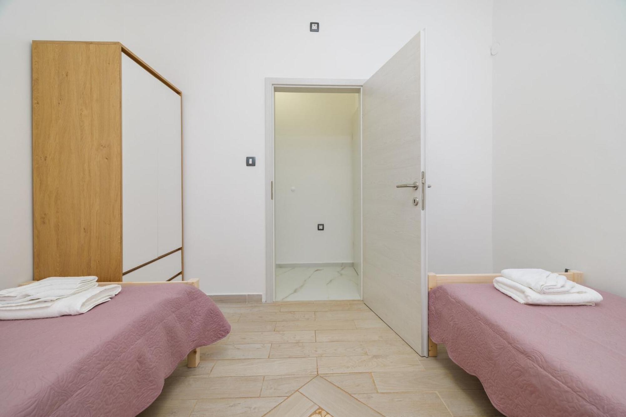 Apartment Volta Lm Kras